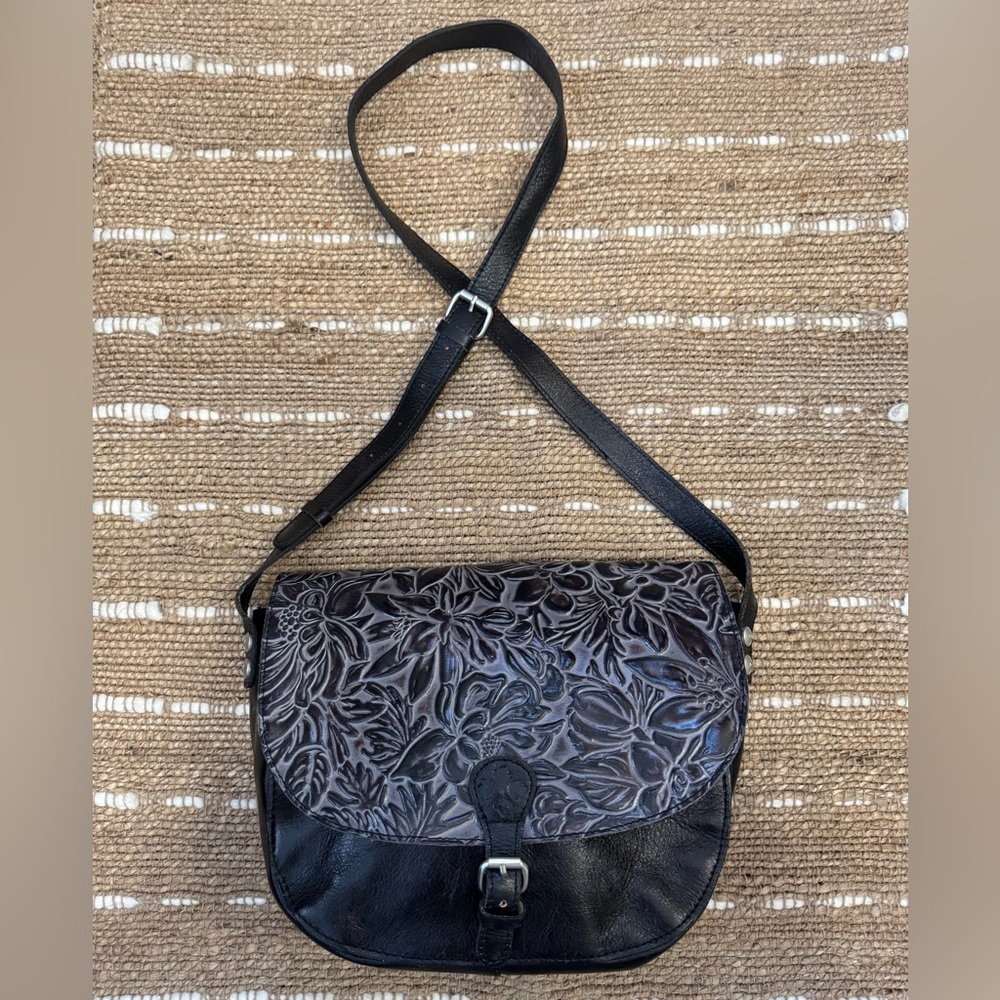 Patricia Nash Rosolini Black Tooled Leather Crossbody Handbag Coastal Cowgirl